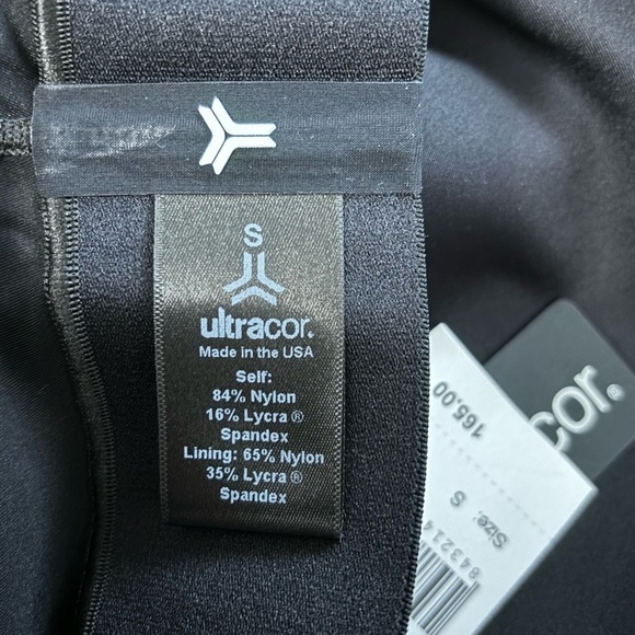 NEW Ultracor | Aero Lux Knockout Star Motif Short Black - Picture 5 of 8